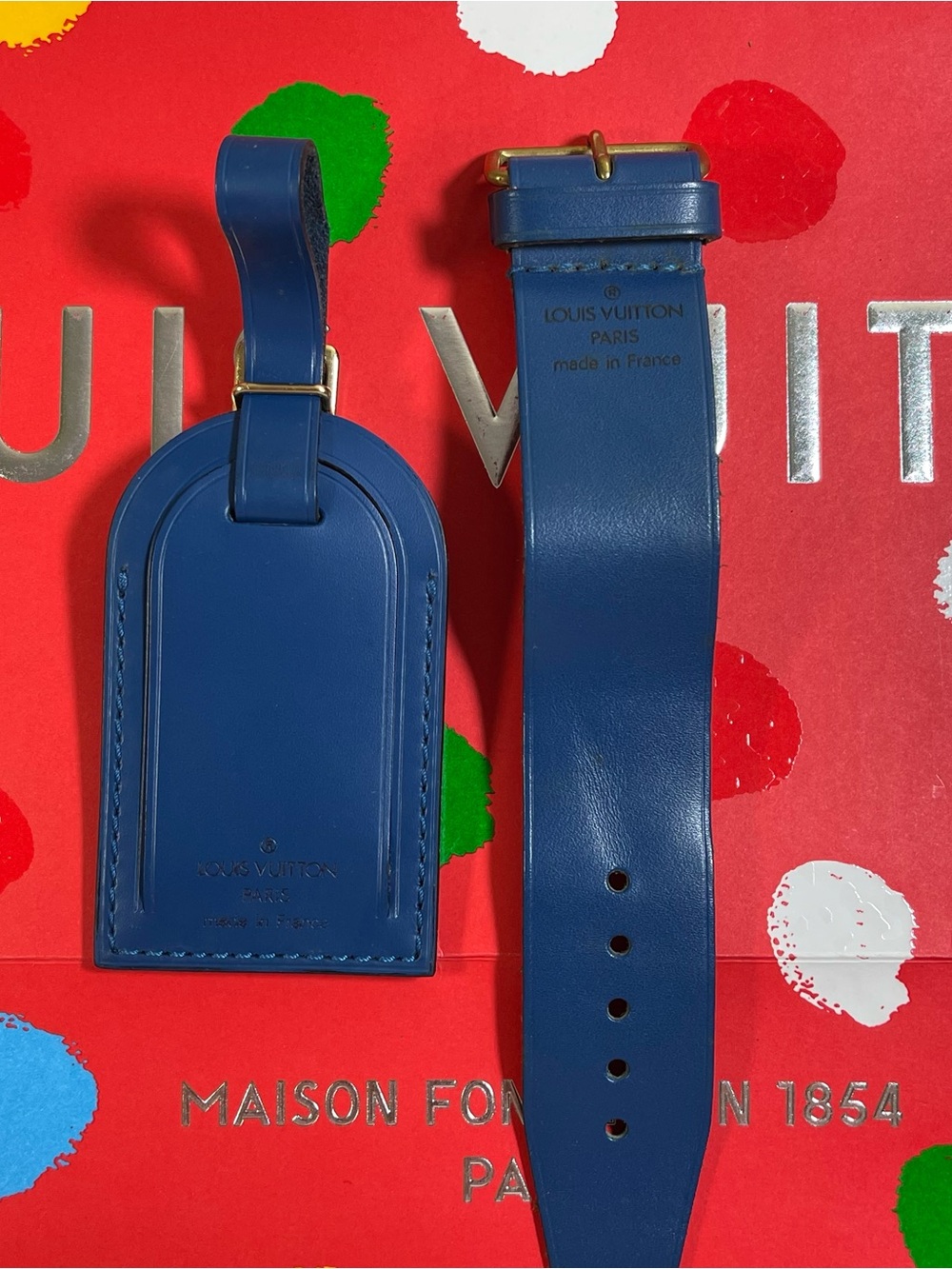 Louis Vuitton Blue Luggage Tag & Poignet w/Free Non LV Clasp. Gold Hardware - Picture 9 of 16